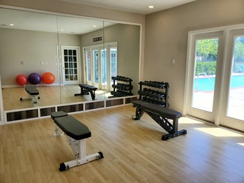 Hampstead Heath Luxury Homes in Hampton VA Community Gym Property Image